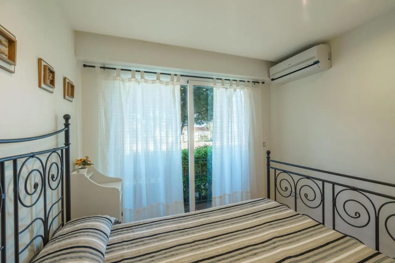 Ca-4 Calella De Palafrugell 4 Pax Apartment